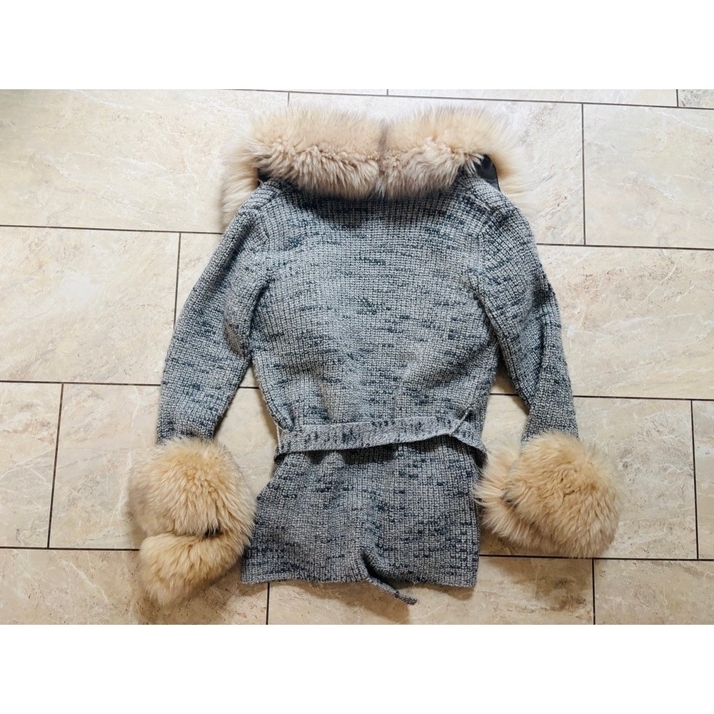 Vintage LeRoy Knitwear 70s Wool Blend Cardigan Real Lamb Fur Collar Cuffs Grey S - Picture 6 of 7